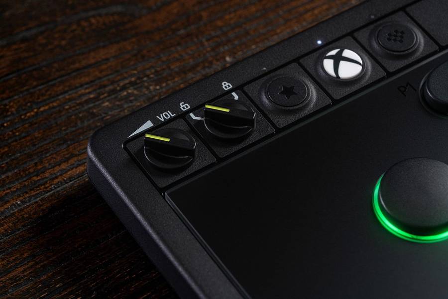 8BitDo Retro Wireless All-Button Arcade Controller For XBox X|S XBox ONE & Windows