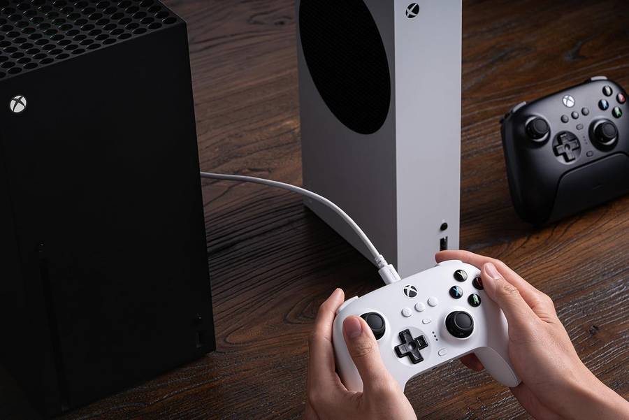 8BitDo Ultimate 3-mode Wired Controller for Xbox With Hall Effect White