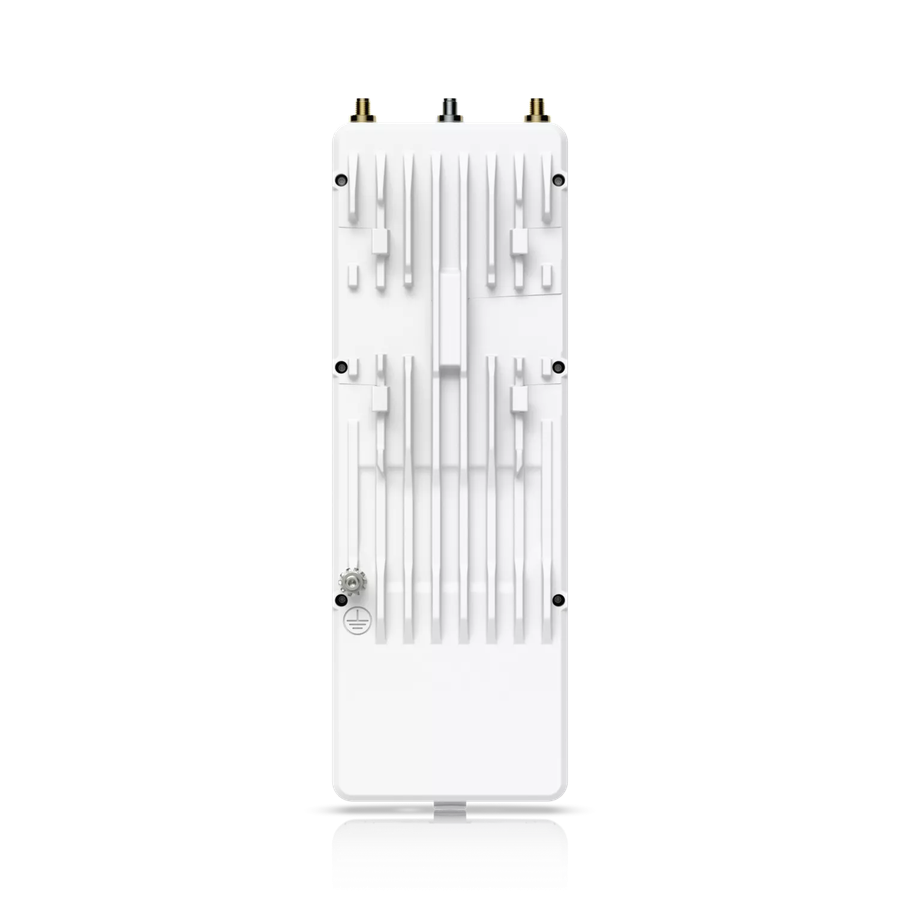 Ubiquiti UISP 5Ghz Wave MLO5 Includes POE Injector | Wave-MLO5