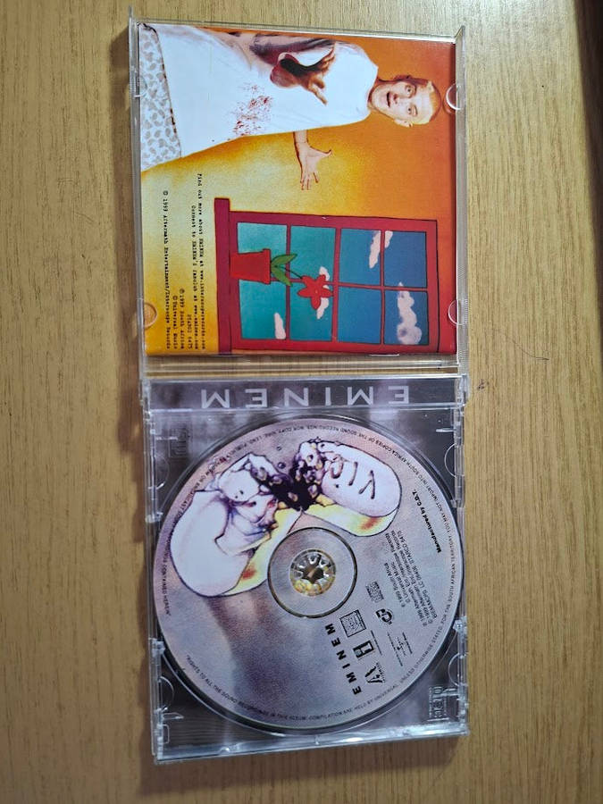 Eminem  The Slim Shady LP (Second-Hand CD)