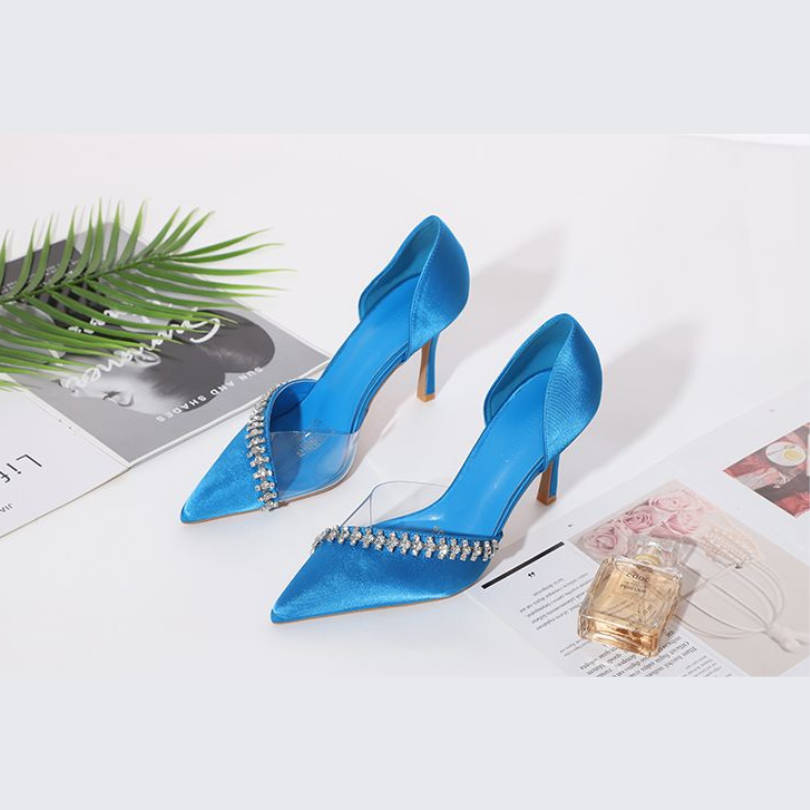 Classy Pointed Toe Short Heel
