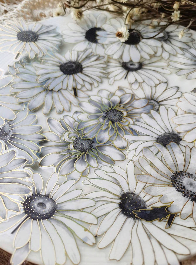 Large Die-Cut Daisy Stickers - Gold Outline
