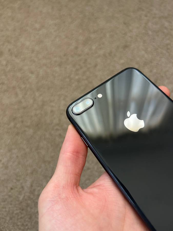 iPhone 8 Plus 256gb good condition 100% battery health