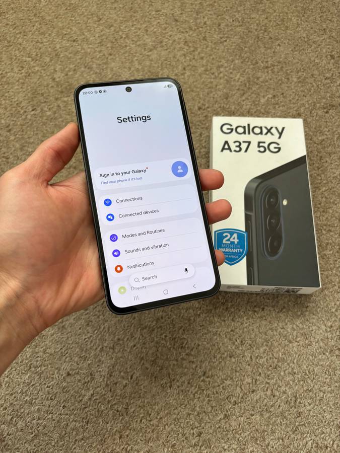 Samsung A37 5G Dual SIM 256gb 8gb ram Immaculate condition with box