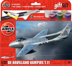 De Havilland Vampire T.11 Gift Set 1/72 Scale Airfix A55204A