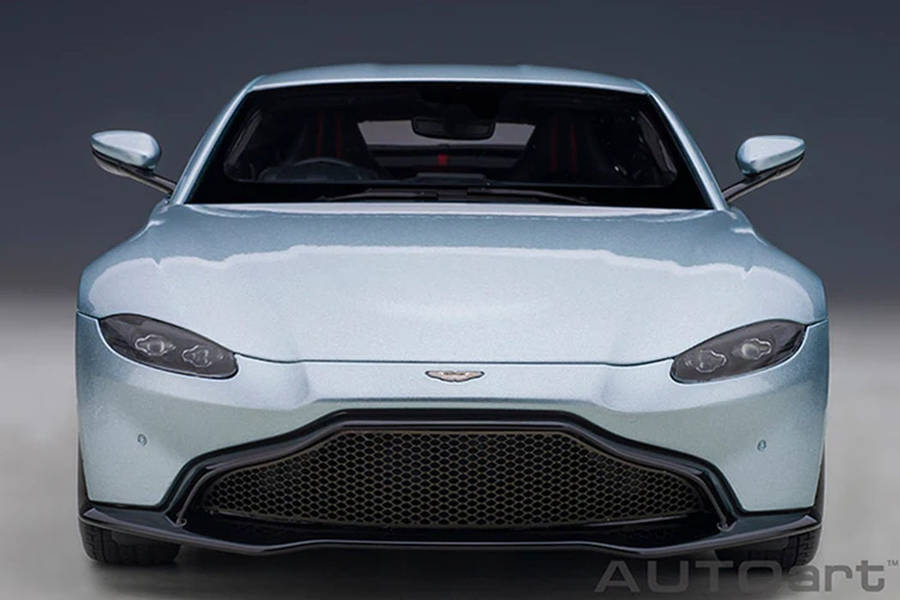 Aston Martin Vantage Skyfall Silver 2019 1/18 Scale Auto Art AA70276