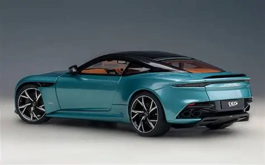 Aston Martin DBS Superleggera Pearl Blue 1/18 Scale Auto Art AA72099