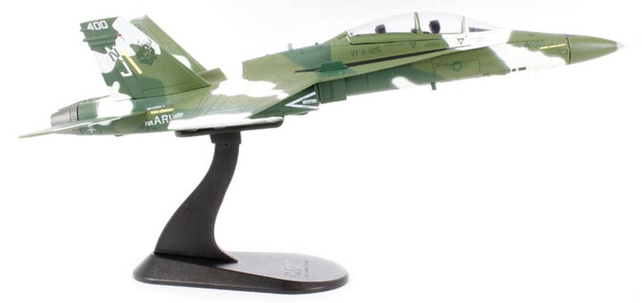 Mc Donnell Douglas F/A-18B 1/72 Scale Hobby Master HA3513