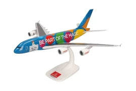 Airbus A380 Emirates Desktop Display Model 1/250 Scale Herpa 613842