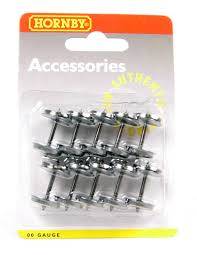 14.1mm Disc Wheels in Pack of 10 - 00 Gauge Hornby R8218