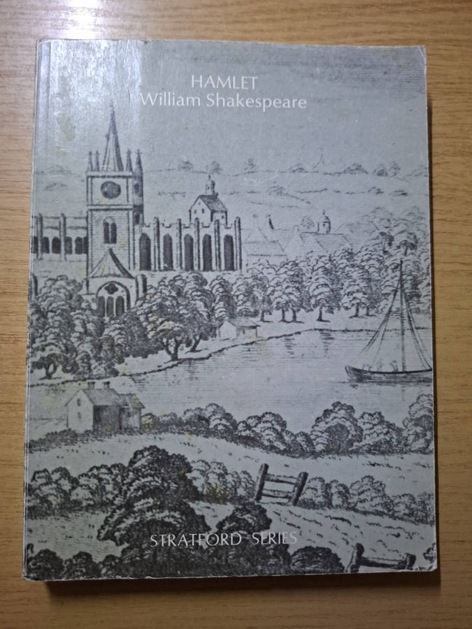 Hamlet  William Shakespeare (Second Hand Book)