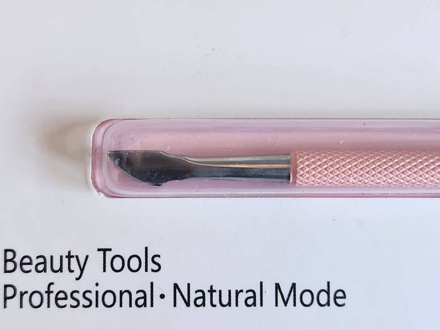 Cuticle Peeler Scraper / Crater - Miss Smoo