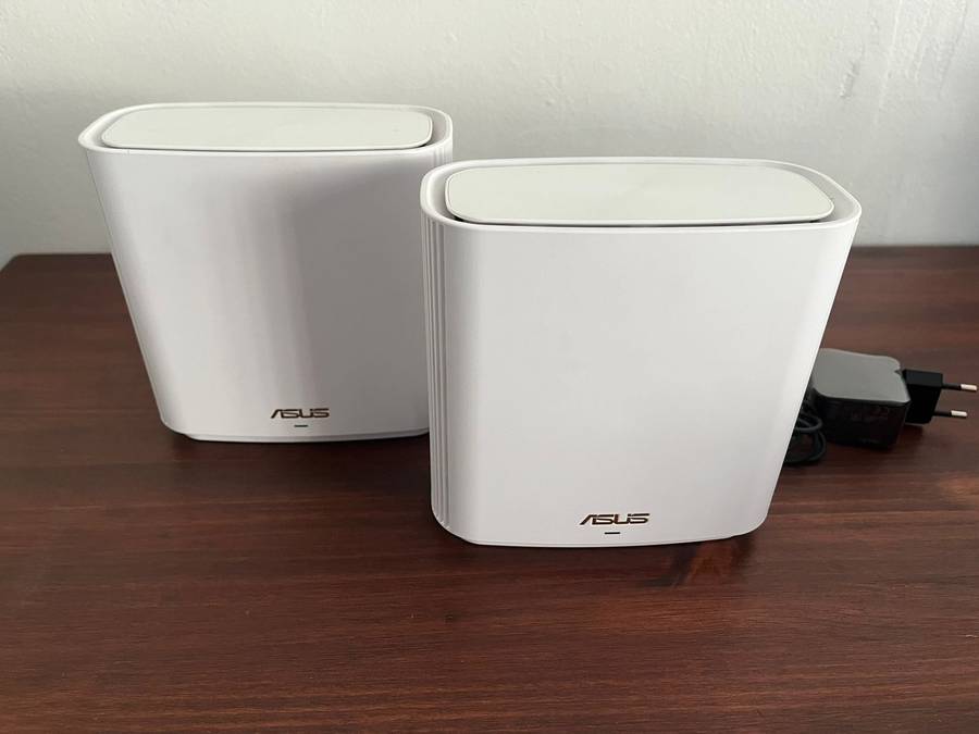 ASUS ZenWiFi XT9 (AX7800) Mesh WiFi System x2