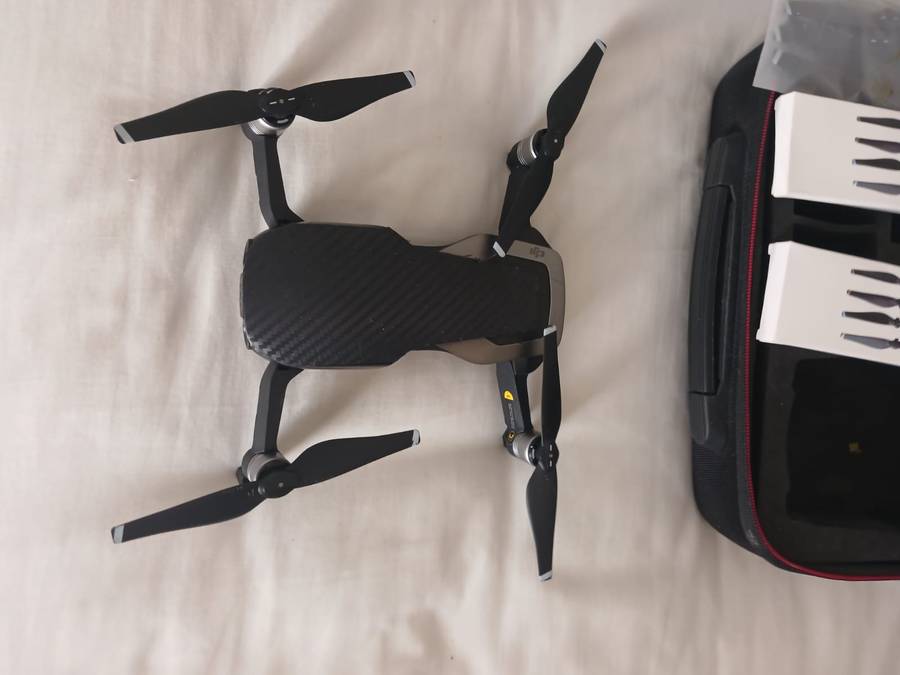 Dji mavic AIR
