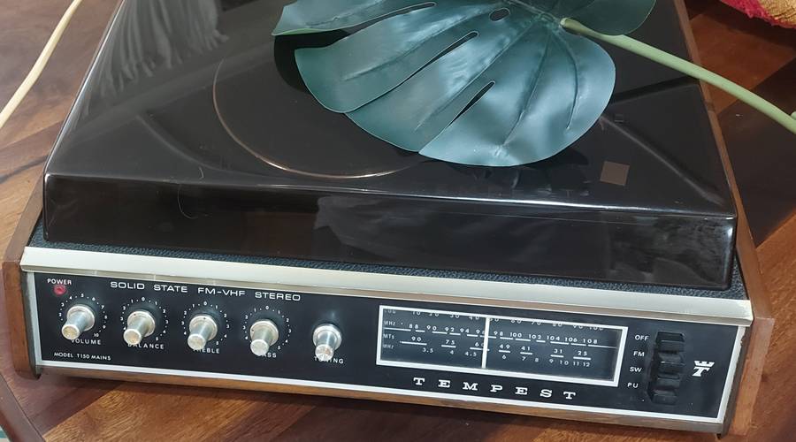 Vintage Tempest Record player/turntable [working order]