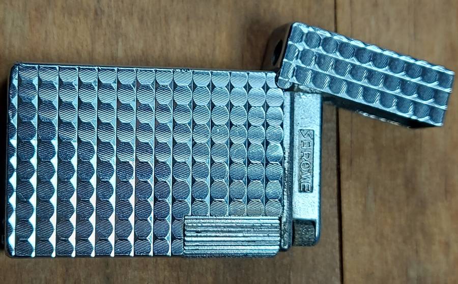 Vintage Sarome Lighter