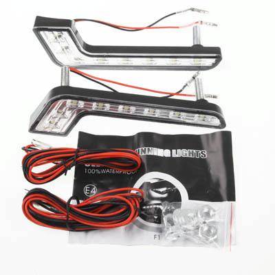 Universal White 8 LED Daytime Running Light for Car (Black)