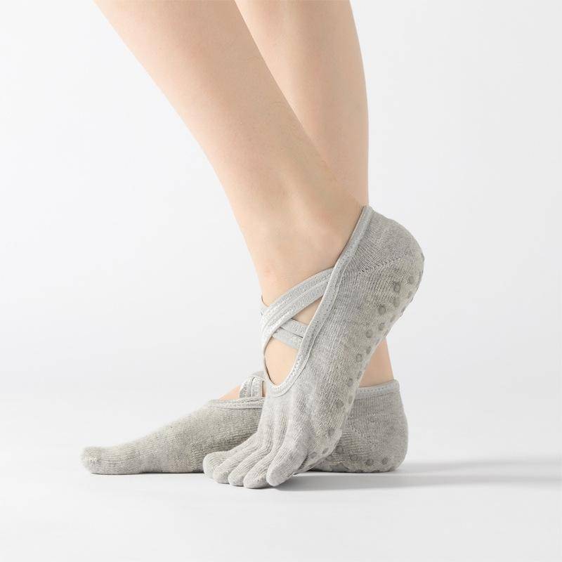 Terry Five-Finger Socks Cotton Thickened Warm and Non-Slip Yoga Socks Cross Strap Dance Socks, Si...