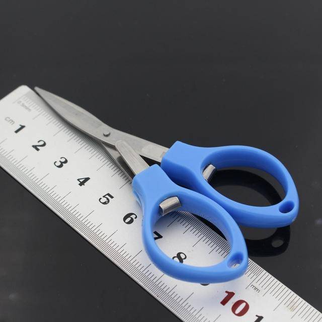 Stainless Steel Foldable Mini Scissors Tool(Random Color Delivery)