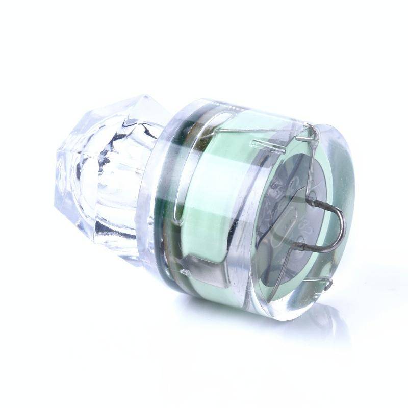 Deep Sea Night Fishing Diamond LED Flashing Light / Under Water Attract Fish Bait Lure Lamp (Rand...