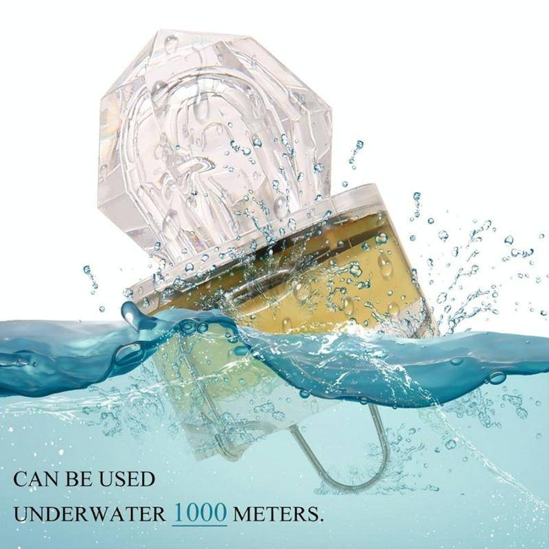 Deep Sea Night Fishing Diamond LED Flashing Light / Under Water Attract Fish Bait Lure Lamp (Rand...