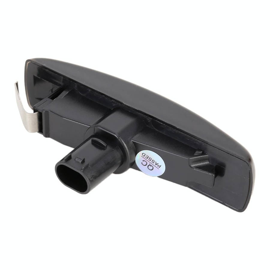 2 PCS DC12V / 3W Car LED Dynamic Blinker Side Lights Flowing Water Turn Signal Light for Land Rov...