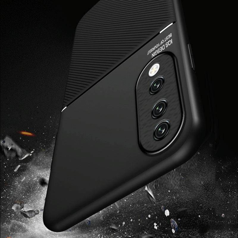 For Honor 90 Classic Tilt Strip Grain Magnetic Shockproof PC + TPU Phone Case(Green)