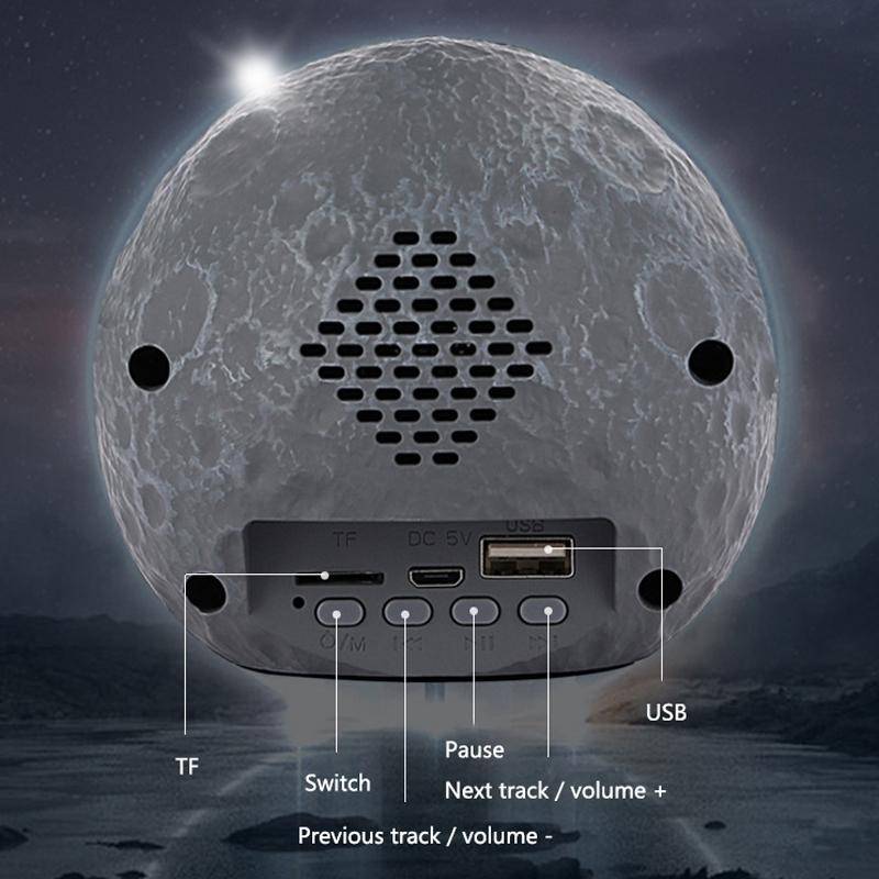 Y-598 Suspended Astronaut Bluetooth Speaker RGB Light Subwoofer Ornament,Spec: 598A Golden