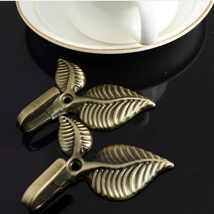 2 PCS Iron Leaf Shaped Curtain Tie Wall Hooks Home Decor(Green Patina)