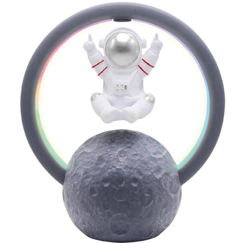 Y-598 Suspended Astronaut Bluetooth Speaker RGB Light Subwoofer Ornament,Spec: 598A Golden