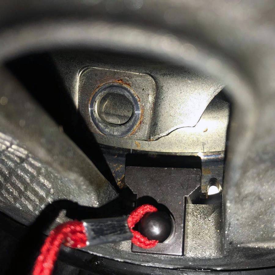 ZK-049 Car Flywheel Retainer Engine Removal Front Transmission Flywheel Locking Tool for BMW N20 ...