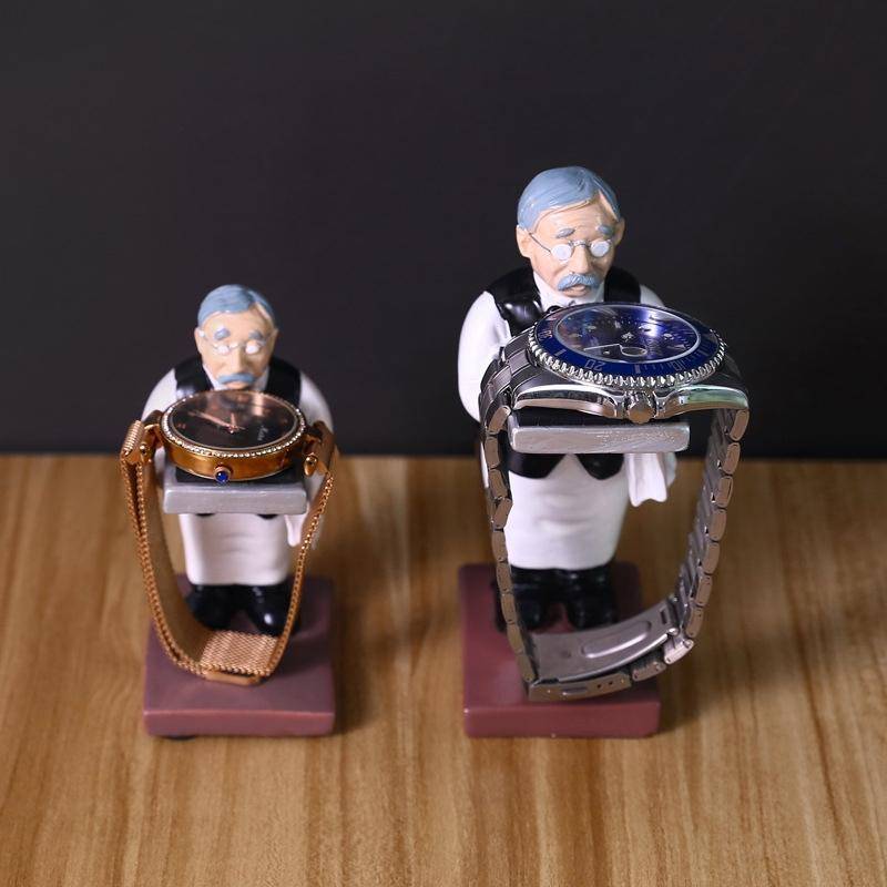 Watch Shelf Support Decorative Ornaments Watch Storage Box Display Stand, Item No.: Small Astronaut