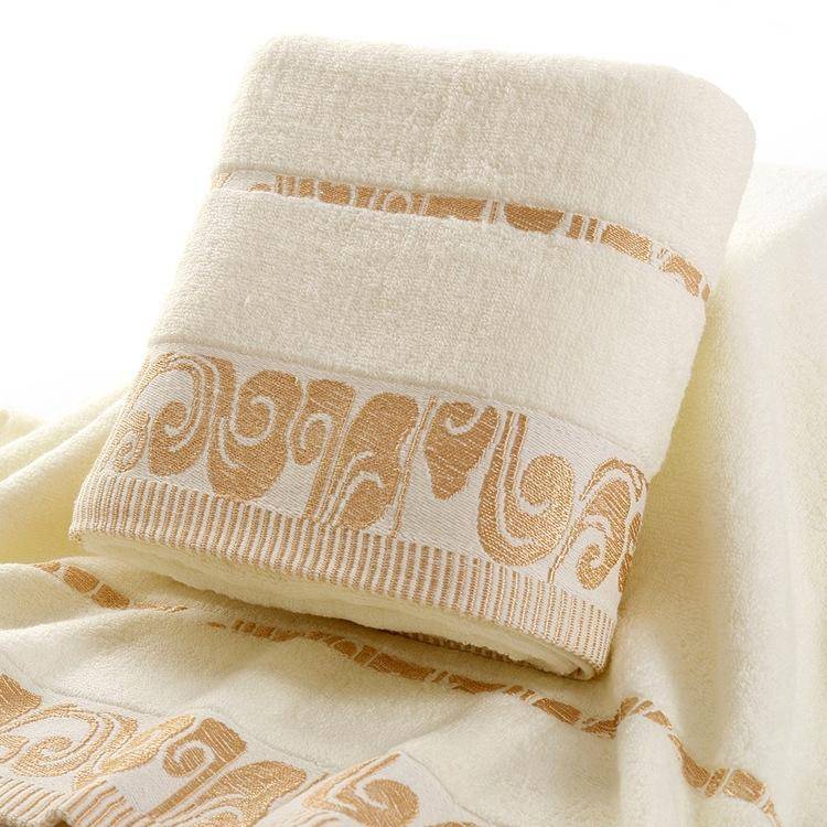 Cotton Hotel Xiangyun Bath Towel(Golden Edge)