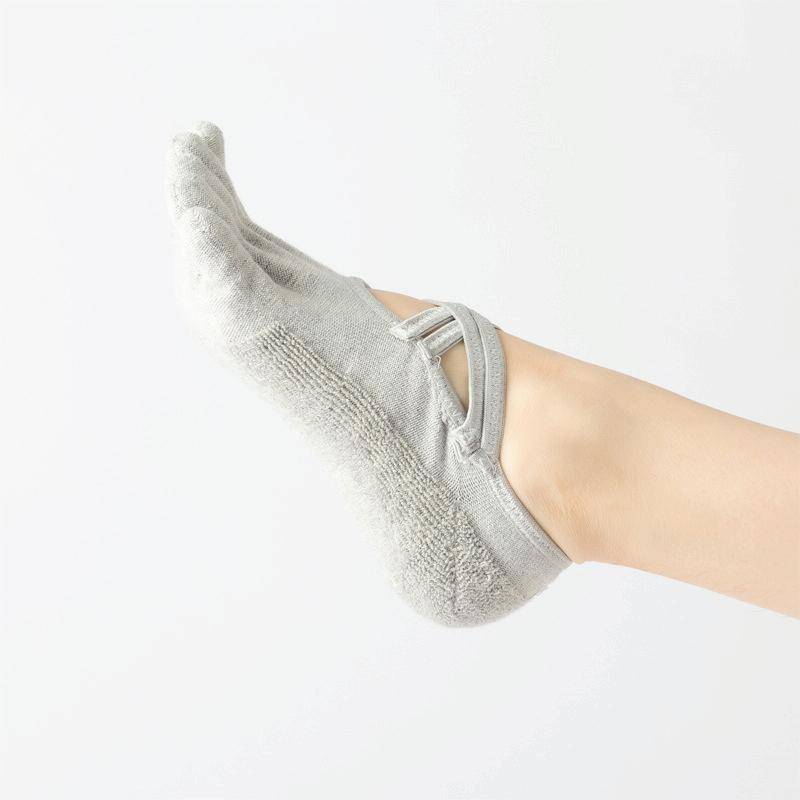Terry Five-Finger Socks Cotton Thickened Warm and Non-Slip Yoga Socks Cross Strap Dance Socks, Si...