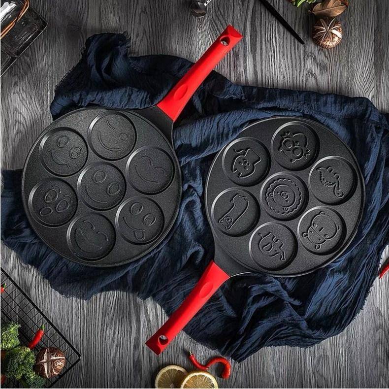 Seven-hole Breakfast Pan Multifunctional Flat Bottom Frying Pan Non-stick Egg Dumpling Pan(Black ...