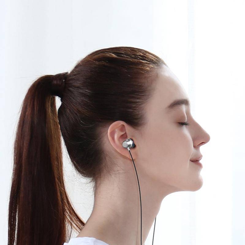USB-C / Type-C Interface In Ear Wired Mega Bass Earphone with Mic (Black)