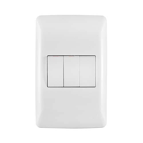 Crabtree Diamond 3 Lever 2 x 1-Way & 1 x 2-Way Light Switch 4 x 2