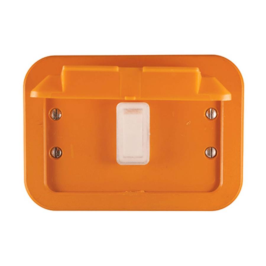 Crabtree Industrial 1 Lever 1-Way Weatherproof Switch 2 x 4