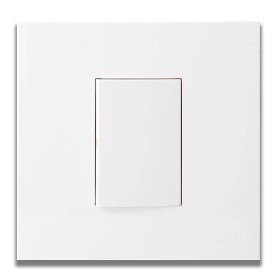 Onesto Matrix 1 Lever 1-Way Large Light Switch 4 x 4