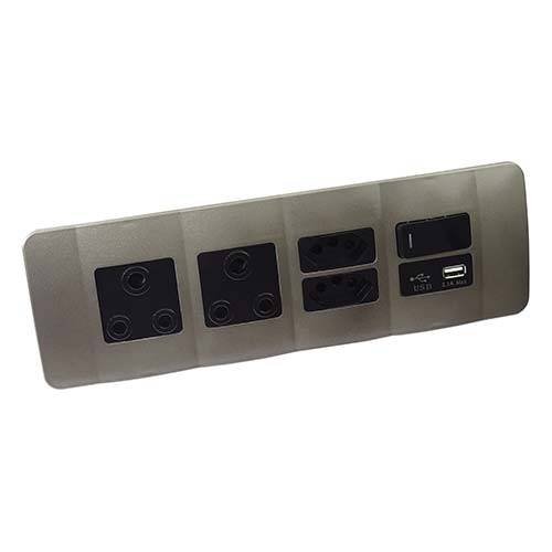 VETi 1 Omni Cluster 6 Module USB Combo Cluster Socket - Black Modules