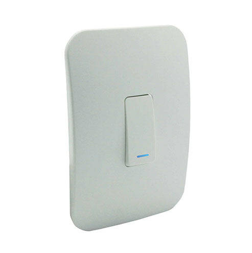 VETi 1 1 Lever 2-Way Light Switch with Locator 4 x 2 - White Module