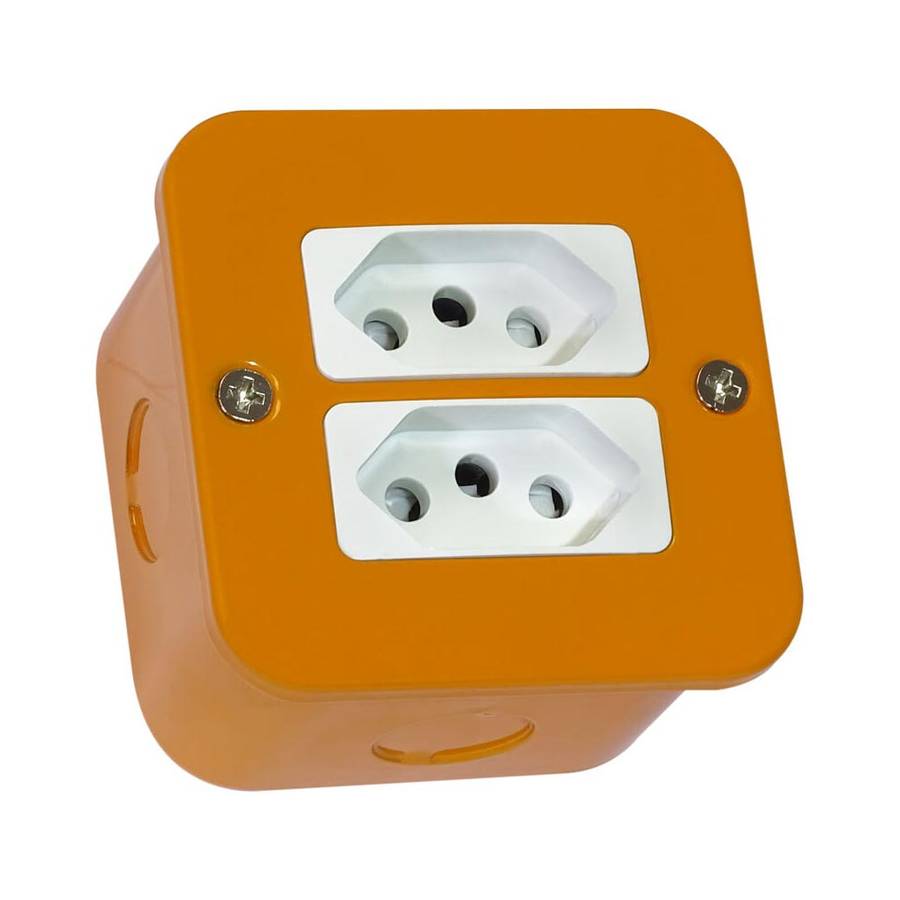 VETi 1 Industrial Double Slimline Socket 3 x 3 - Orange