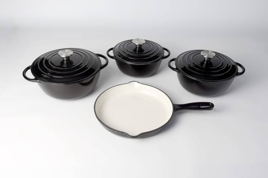 Cast iron pots