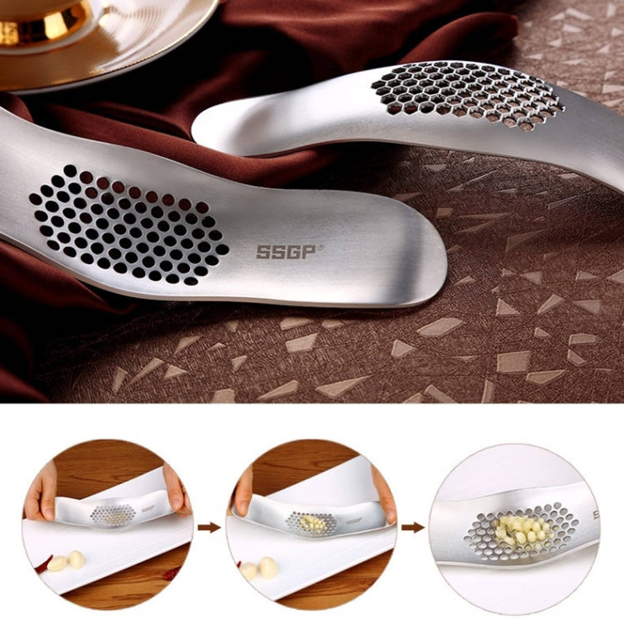 SSGP Kitchen Tool Manual 304 Stainless Steel Brushed Texture Garlic Presser, 304 Stainless Steel ...