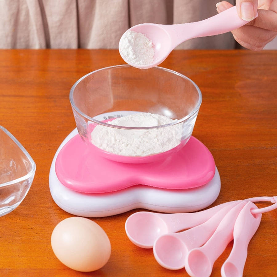 kn082 5 in 1 Plastic Measuring Spoon Kitchen Tool Set (Random Color Delivery), Green
