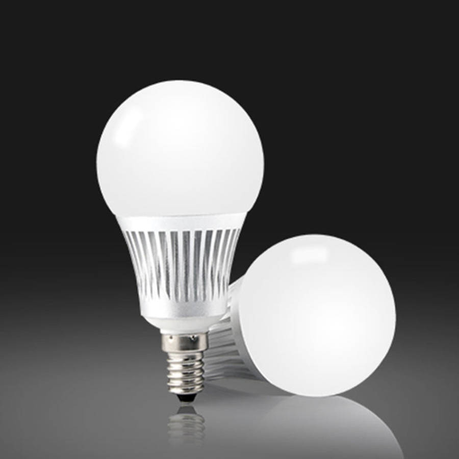 FUT013 5W E14 RGB + CCT LED Bulb AC100~240v 2.4g WiFi Remote Control Dimmable Led Lights