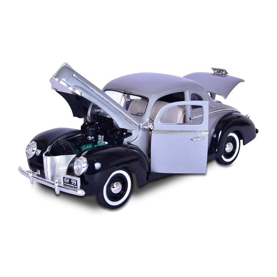 Motormax Ford Deluxe Grey/Black 1940 1:18 Scale Diecast Car