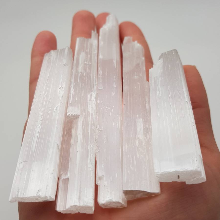 Selenite Satin Spar Wand - S - 15 - 25g