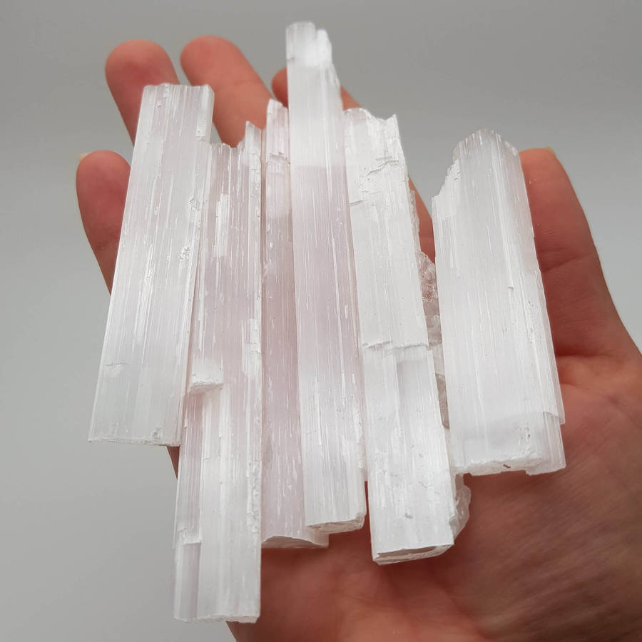 Selenite Satin Spar Wand - S - 15 - 25g