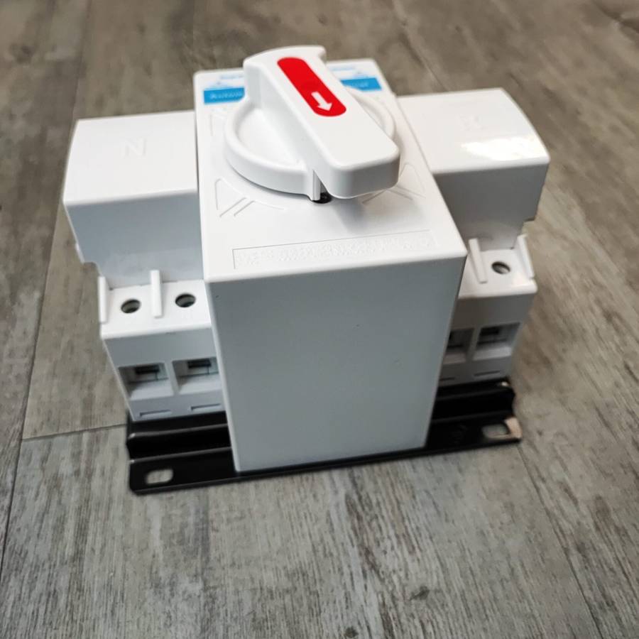 ANDOWL Q-KG630 63Amp 2 Pole AC220v Automatic Changeover Switch - Reliable and Efficient Power Tra...